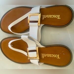 Toscanella white sandals